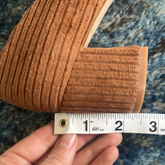 E8 by Miista corduroy pumps - Picture 9 of 9